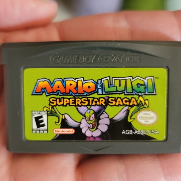 Mario & Luigi Superstar Saga gameboy advance game - Picture 1 of 3